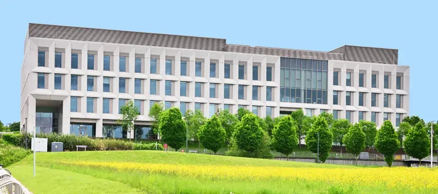 Usher Building viewed from the hospital