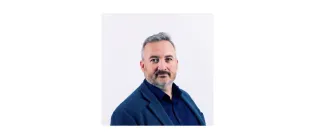 A profile picture of Professor Richard Amlot.