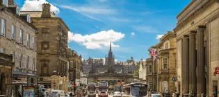 Sunny photograph of the University of Edinburgh