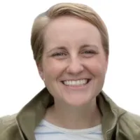 Photograph of Amanda Bradburn