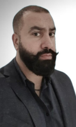 Headshot of Irtiza Qureshi