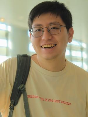 Stephen Chang headshot