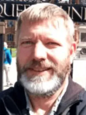 Dr Christian Schnier