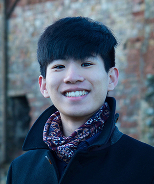 Headshot of Kevin Tsang