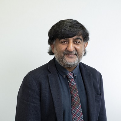 Portrait image of Professor Sir Aziz Sheikh, Co-lead investigator of Inflammation and Immunity