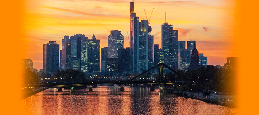 photo of Frankfurt skyline